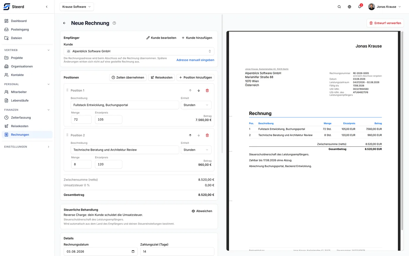 Der Rechnungseditor: links Positionen und steuerliche Behandlung, rechts eine Live-Vorschau der fertigen Rechnung als PDF.